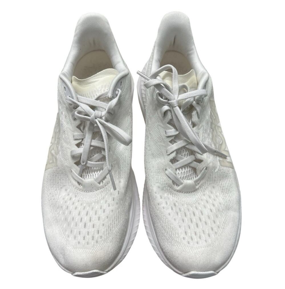 HOKA Mach 6 Low Top Lace Up Athletic Sneaker White Mesh Upper Womens 11 EUC